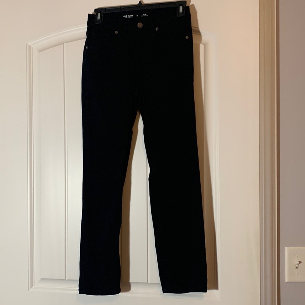 Old Navy Slim 360° Stretch Five-Pocket Pants for Boys. Size 12.